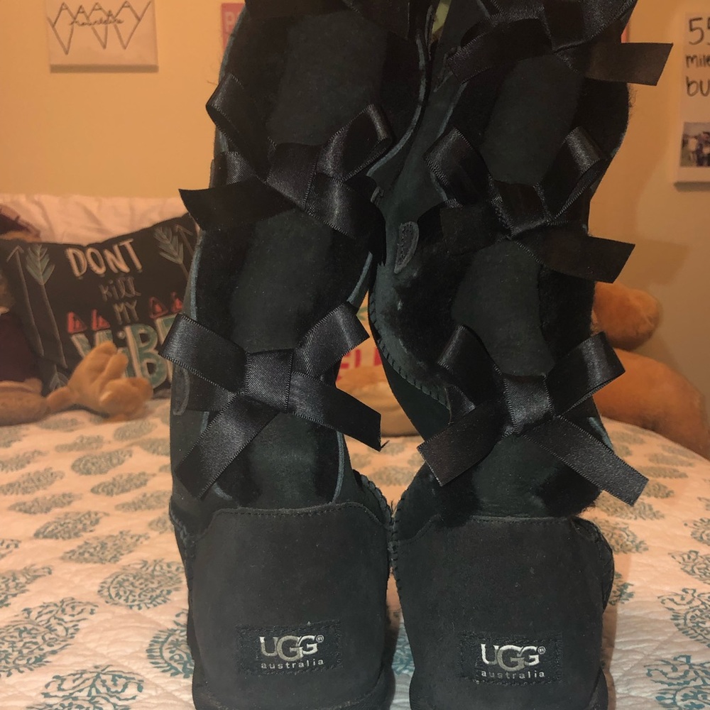 UGG Bailey button tall